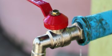 Foto: püstak ja torustik vahetamine