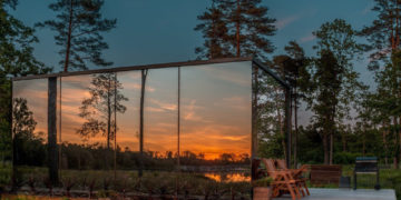 Bruno parimad palad, ÖÖD peegelmaja