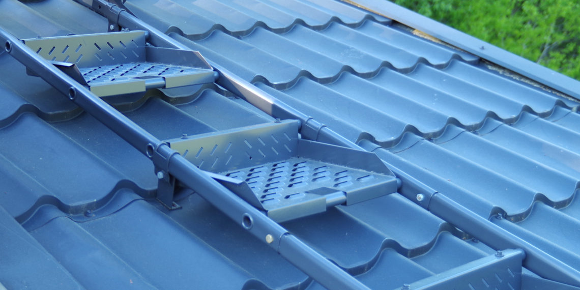 Katuse turvatarvikud, aste. Foto: Toode AS