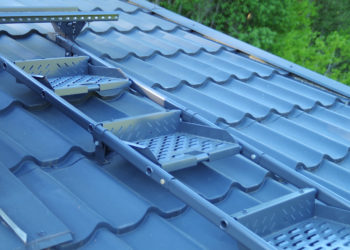 Katuse turvatarvikud, aste. Foto: Toode AS