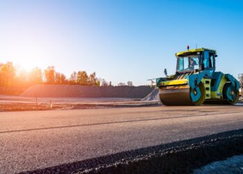 Maanteeameti lõuna regioon: tuleb töökas suvi. Foto: Shutterstock