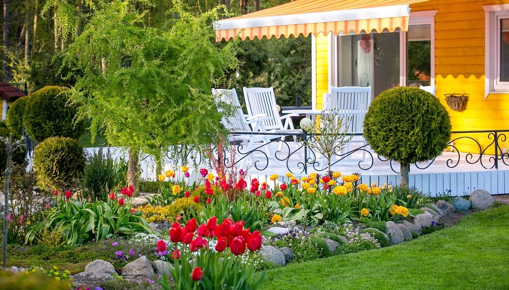 Sigrid Absoloni aed Tahkurannas. Foto: Sigrid Absolon