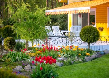 Sigrid Absoloni aed Tahkurannas. Foto: Sigrid Absolon