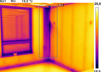 Õhulekked tehases toodetud puitmajas. Foto: Kristo Kalbe