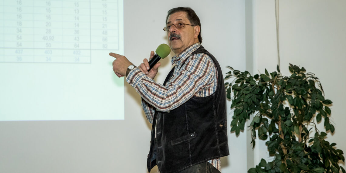 Energiasäästupäeval räägitakse ventilatsioonist ja päikeseenergiast. Ragnar Kuusk MTÜ-st Esakoda. Foto: Erlend Štaub