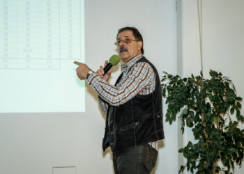 Energiasäästupäeval räägitakse ventilatsioonist ja päikeseenergiast. Ragnar Kuusk MTÜ-st Esakoda. Foto: Erlend Štaub