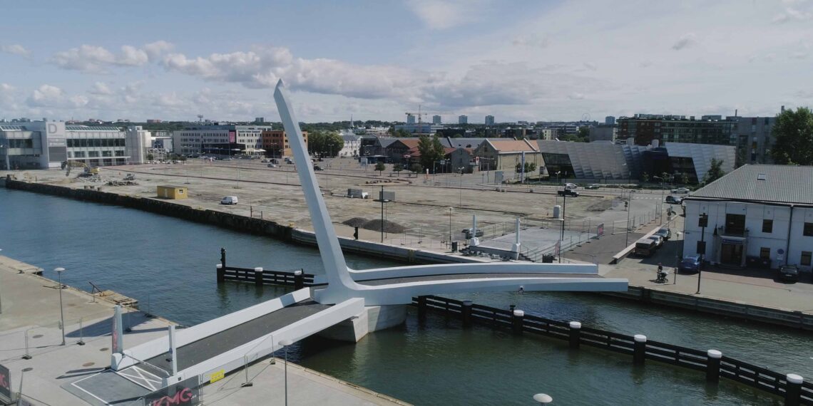 Eesti Ehituskonsultatsiooniettevõtete Liidu konkurss „Aasta ehitusprojekt – rajatis 2021“võitja Admiralisild. Foto: KMG Inseneriehituse AS