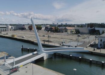 Eesti Ehituskonsultatsiooniettevõtete Liidu konkurss „Aasta ehitusprojekt – rajatis 2021“võitja Admiralisild. Foto: KMG Inseneriehituse AS