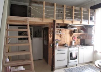 Sumedad suvekodud - romantilise Haapsalu vanalinnas asub suvetuba, kus nappidele ruutmeetritele on mahutatud uskumatult palju.