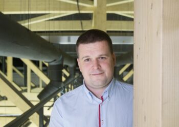 EEELi uus juhatus ja põhikiri. EEELi uueks juhatuse liikmeks Ahto Aruväli (OÜ INF EHITUS). Foto: Merike Kütt