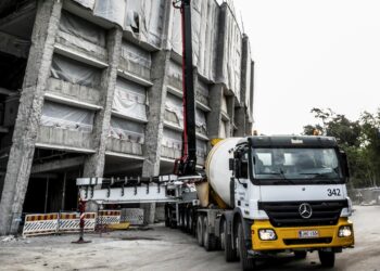 Betooni süsinikujalajälg. Helsingi Olümpiastaadioni betoonkonstruktsiooni renoveerimine. Foto: Vahanen Environment Oy