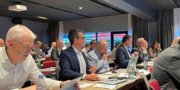 EFCA liikmed kohtusid Pariisis. Foto: Kalle Karron