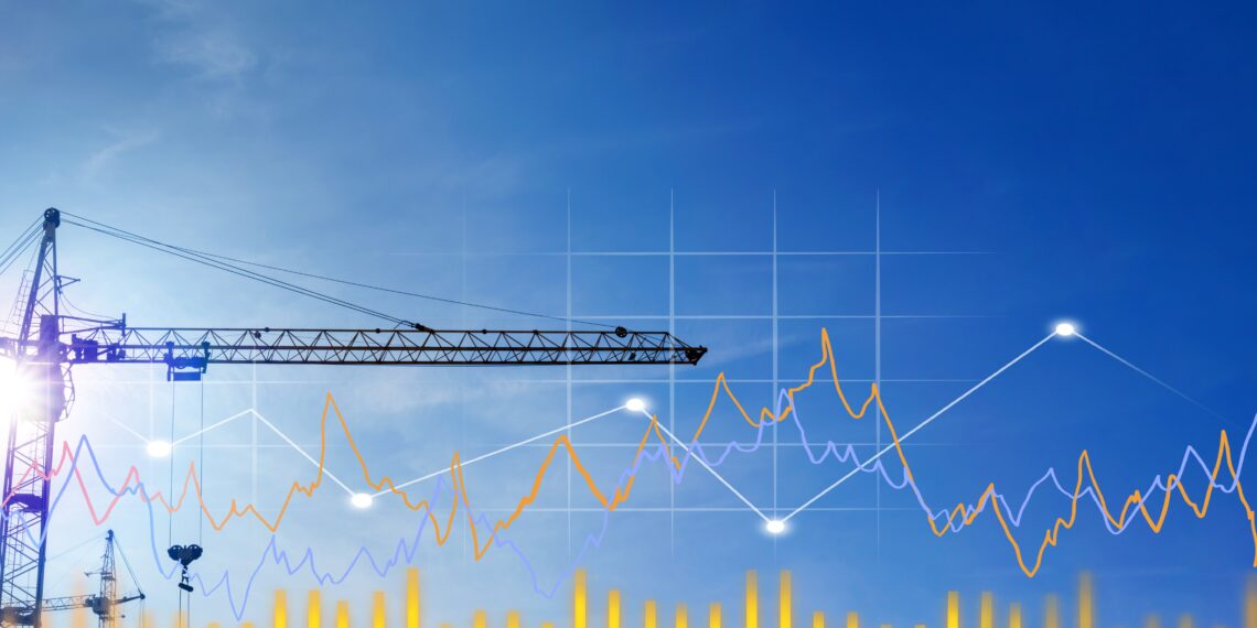 Ehitusmaht vähenes: Eesti ehitusettevõtted ehitasid 2023. aasta teises kvartalis Eestis ja välisriikides püsivhindades kokku 12% vähem. Foto: Shutterstock