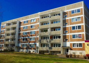 EEEL kutsub ehitusvaldkonna spetsialiste osalema koolitusel “Hoonete energiatõhusus ja süsiniku jalajälg hoonete renoveerimisel”. Foto: EEEL