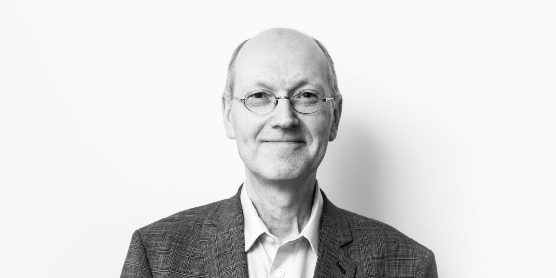 Eesti ehitusavalikkust on tabanud valus kaotus. 5. novembril 2024 lahkus meie keskelt oma töömeheelu Eesti ehitusmaterjalitööstusele pühendanud Enno Rebane. Foto: Eesti Ehitusmaterjalide Tootjate Liit