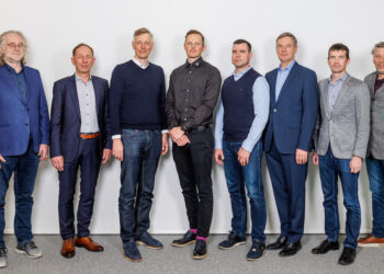 Vasakult: Rene Raamat, Meelis Einstein, Mart Arro, Karl-Martin Rammo, Indrek Ellamaa, Veljo Haube, Ivar Sikk, Raul Merivee. Fotolt puuduvad: Martin Ojala, Margus Puusepp, Kaimur Kivi. Foto: Kalev Lilleorg.