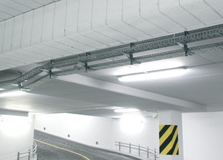 Tulekaitsesüsteem PAROC CGL on mõeldud maa-aluste garaažide ja külmade keldrilagede soojustamiseks ja tulekaitseks. Foto: Paroc