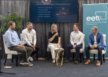 Vestlusring: Oliver Napits, Henry Ristimägi, Marina Vaganova, Jürgen Einpaul ja Marek Hergauk. Foto: Erik Riikoja