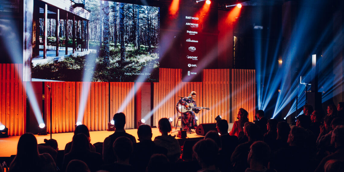 Tallinna Kruiisiterminalis toimub rahvusvaheline puitarhitektuuri konverents „Puit – homse elukeskkonna võti“. Foto: Andrei Ozdoba