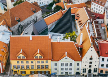 Tallinna Linnateater pälvis 2025. aasta arhitektuuripreemiate peapreemia ja publiku lemmiku tiitli ning aasta betoonehitise tiitli. Foto: Kaupo Kalda