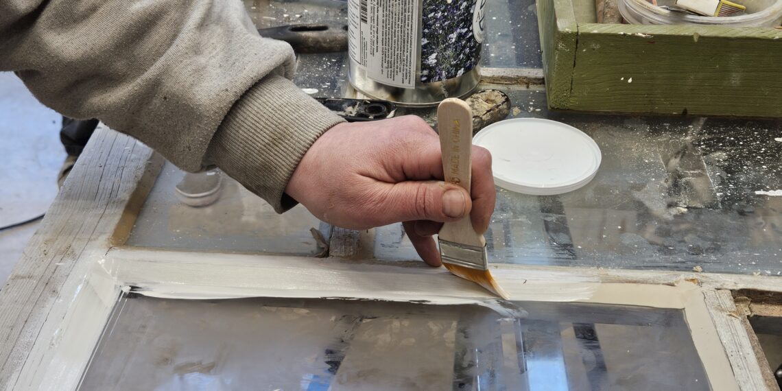 Vana akna renoveerimine.