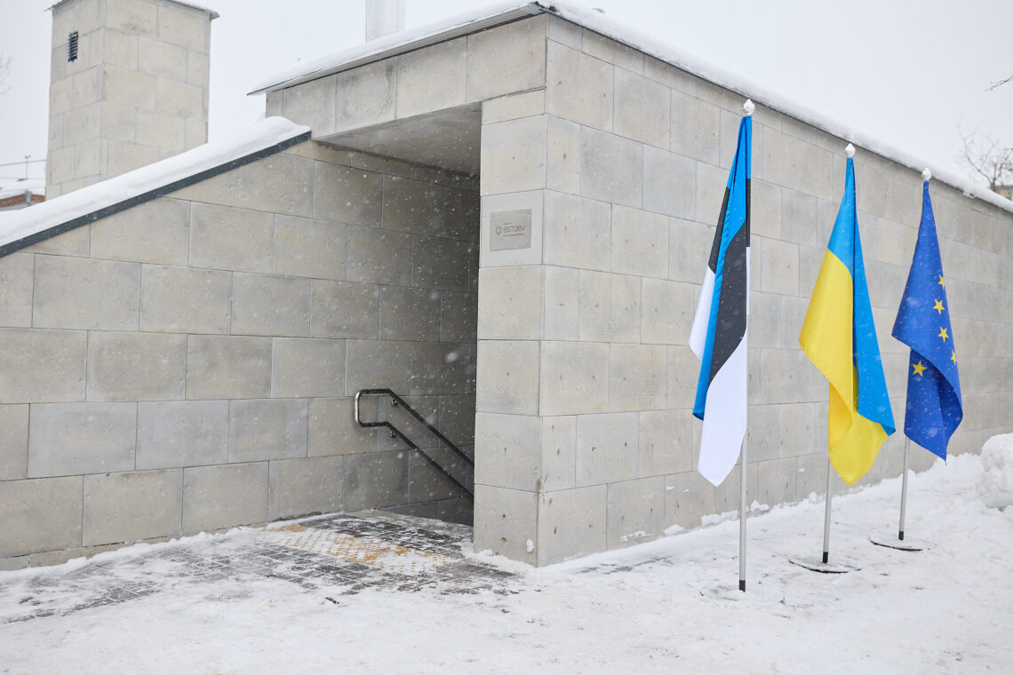 Ukraina ülesehitustööd: Žõtomõri turvakodu pommivarjend.