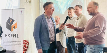 Hetk üldkoosolekult: Marko Ponder osalistele sõna andmas. Foto: EKFML