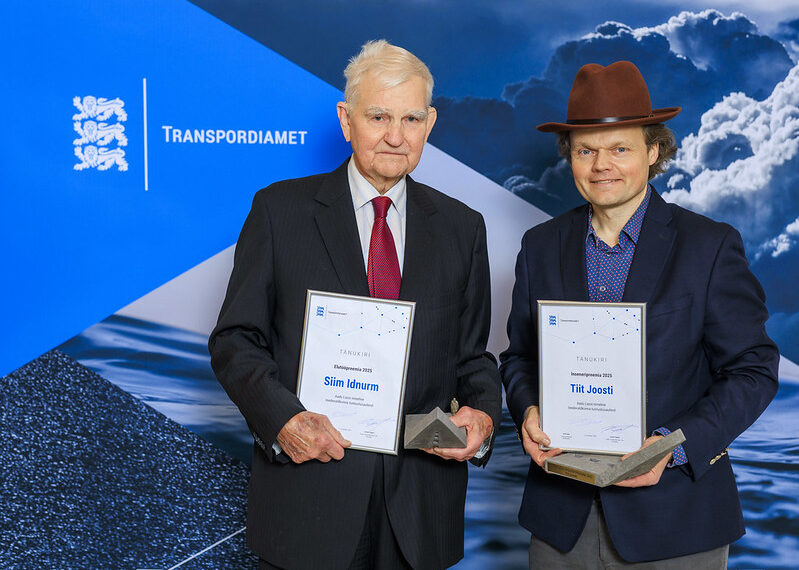 Aadu Lassi nimelise teedevaldkonna auhinna pälvisid Siim Idnurm ja Tiit Joosti. Foto: Karli Saul/Transpordiamet